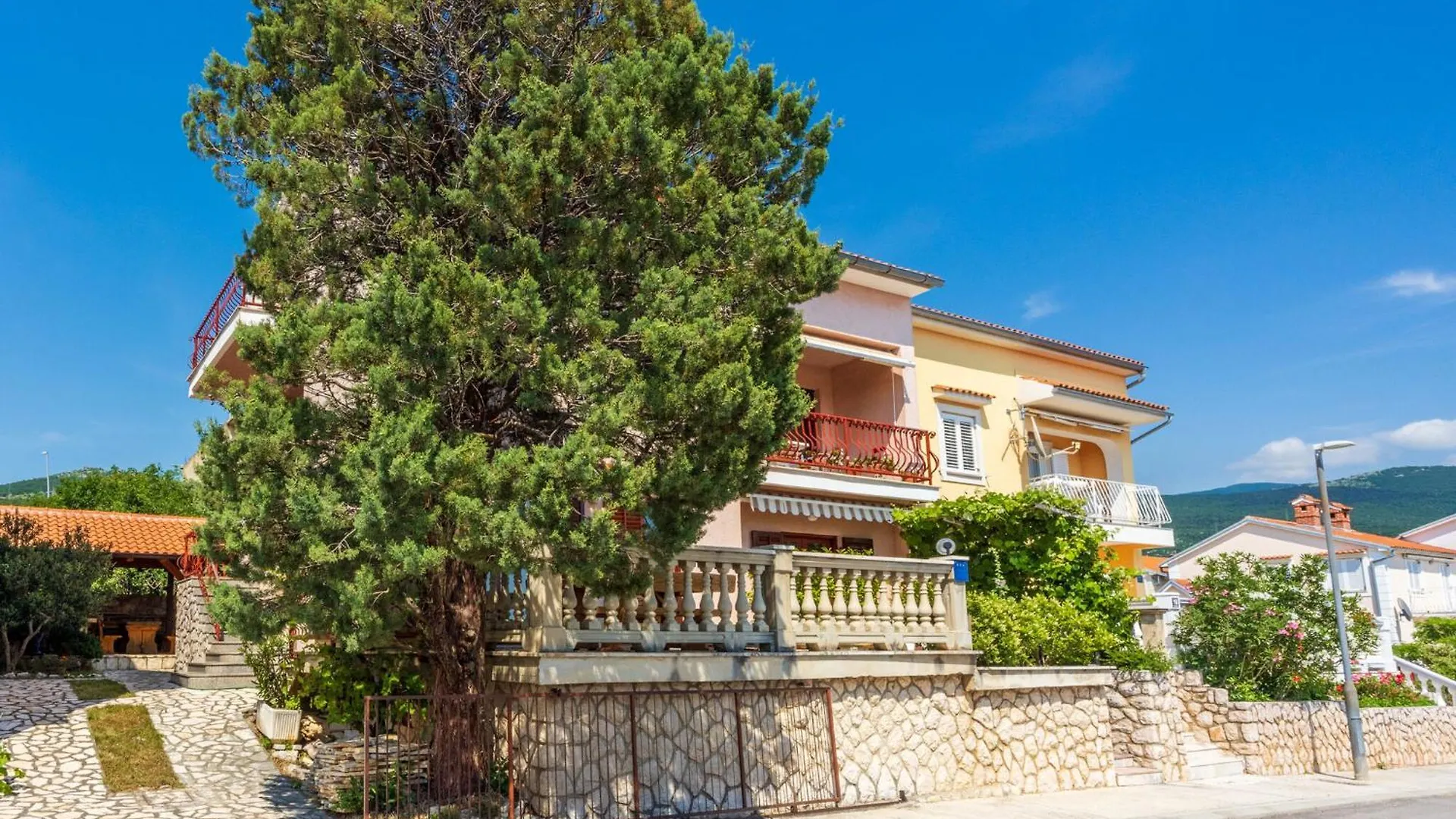 Agava Apartment Novi Vinodolski Croatia